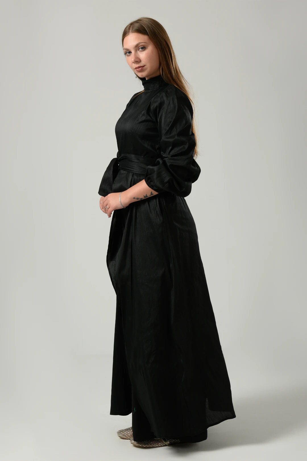 Misskka Dress in Black