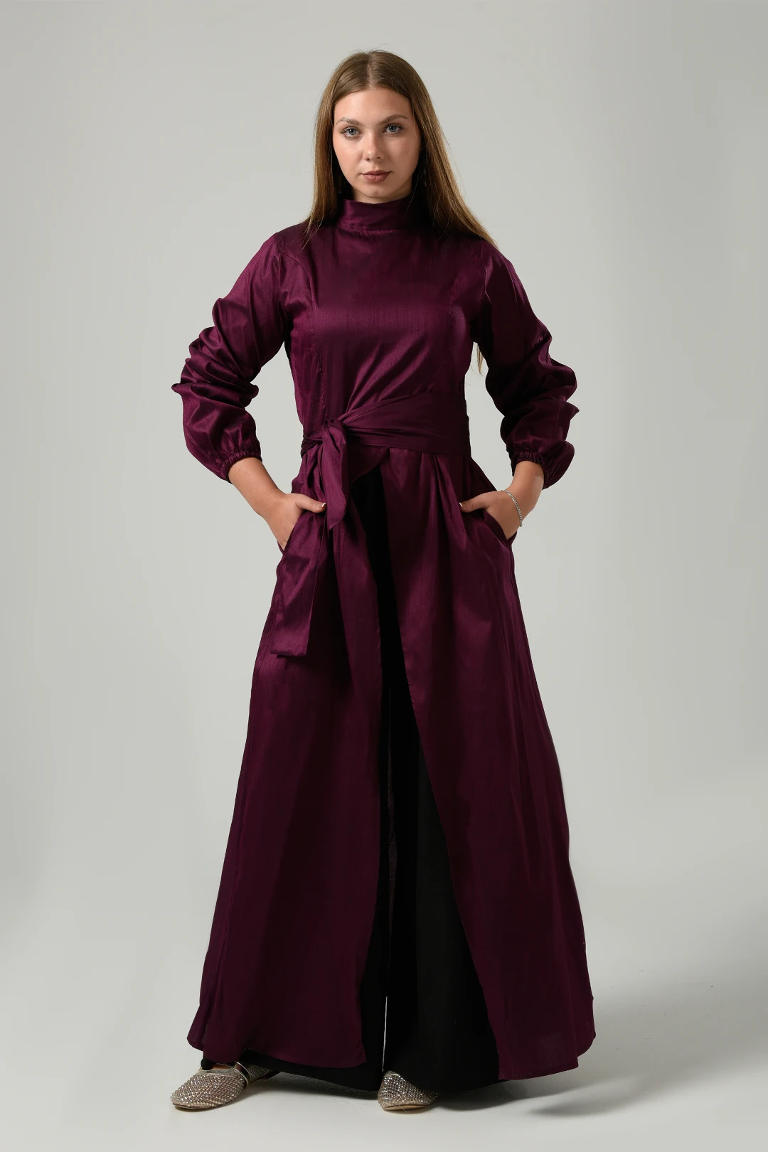 Misskka Dress in Burgundy