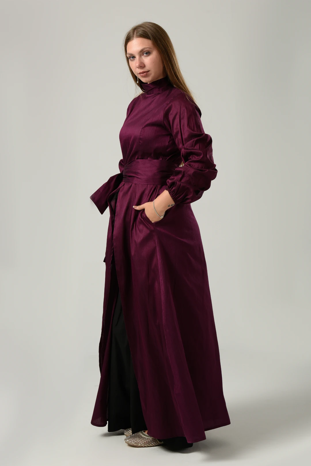 Misskka Dress in Burgundy