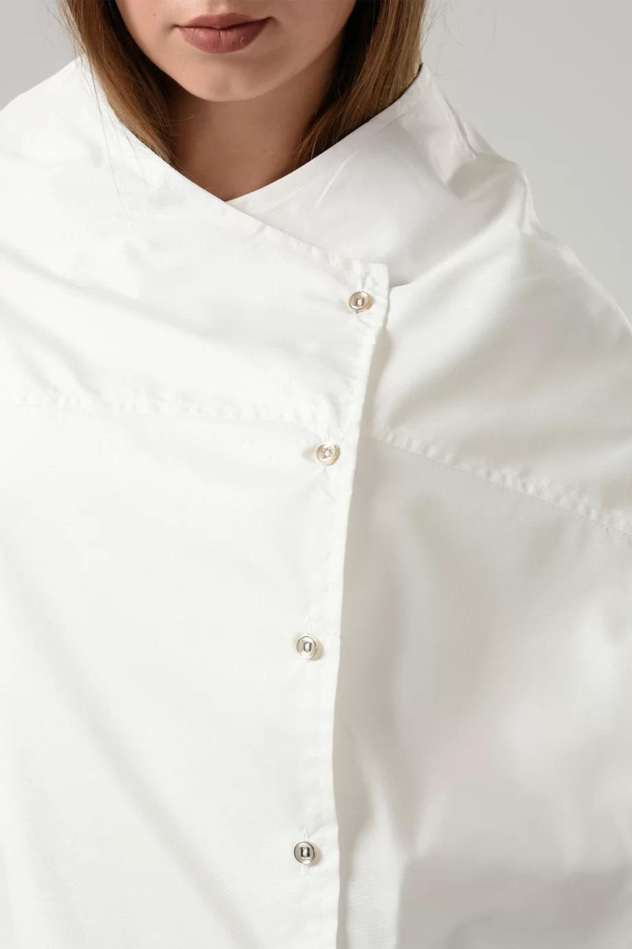 Side Button Cropped Shirt